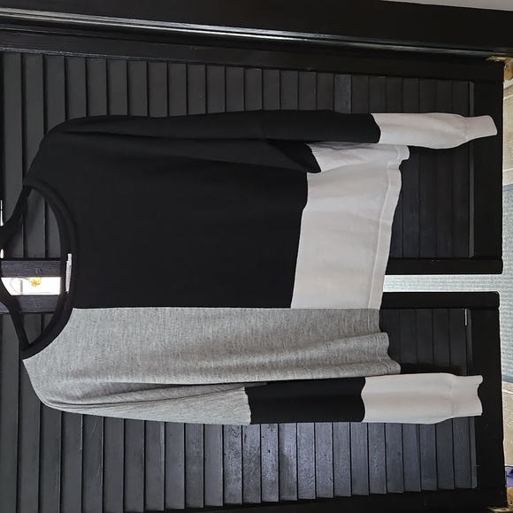 Chic Soul Sweaters - CHICSOUL.COM Sweater, Size XXL